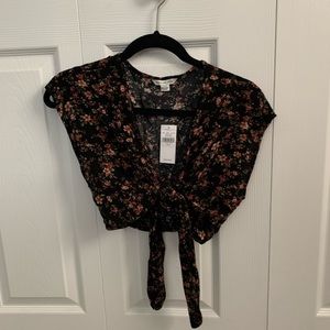 American Eagle Two-Piece Outfit - NEW WITH TAGS.